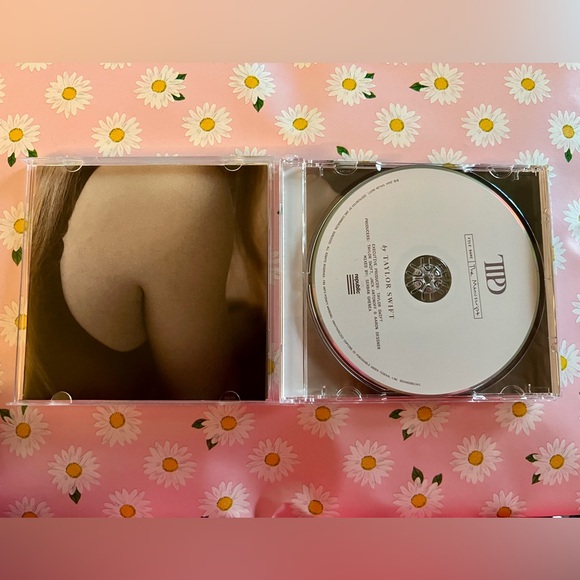 Taylor Swift CD - The Tortured Poets Department: The Manuscript - Picture 3 of 4